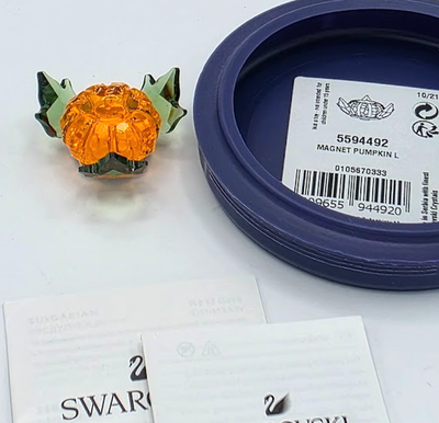 Swarovski Garden Tales Crystal PUMPKIN Magnet Large 5594492