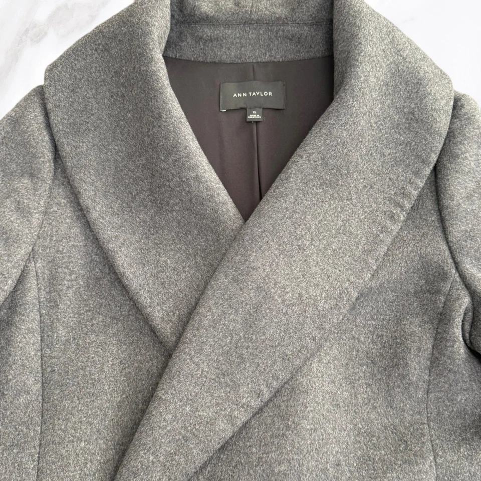 Abrigo envolvente para mujer Ann Taylor gris carbón mezcla de lana pesada, talla XL Foto 3 de 4
