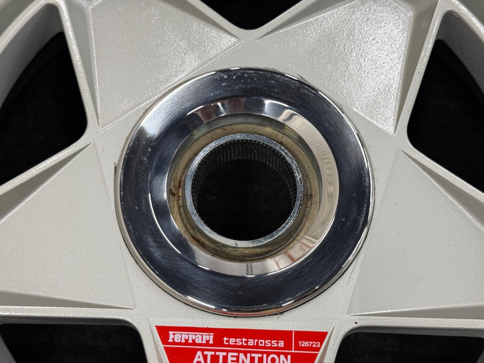 85-86 Ferrari Testarossa "Flying mirror" SPARE wheel and tire CENTER LOCK