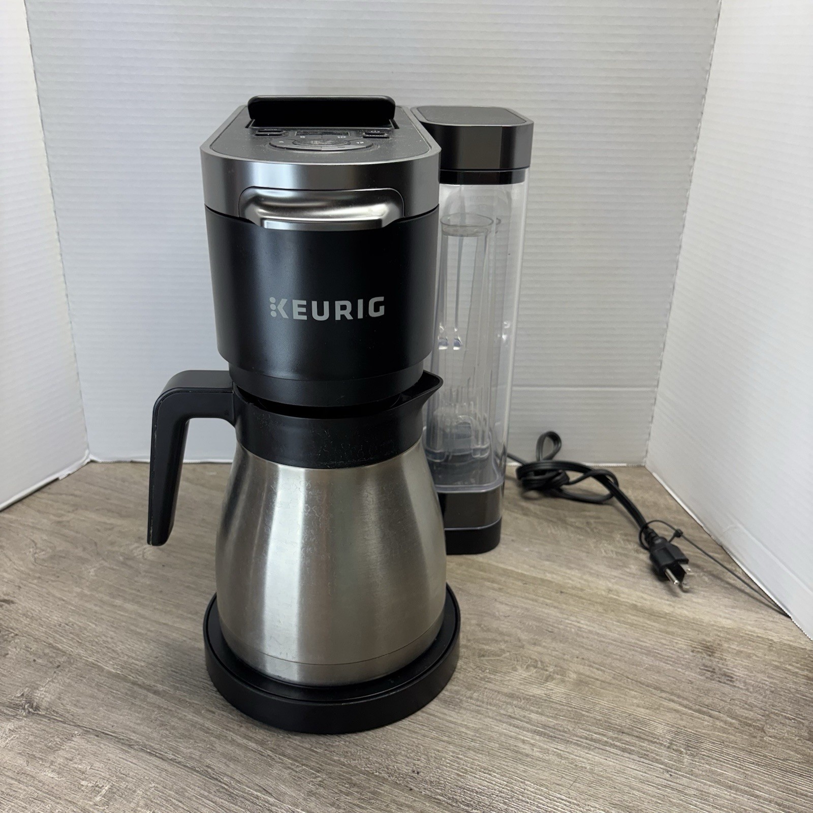 Keurig K-Duo Plus 5200 Single Serve and Thermal Carafe Coffee Maker Black/Silver