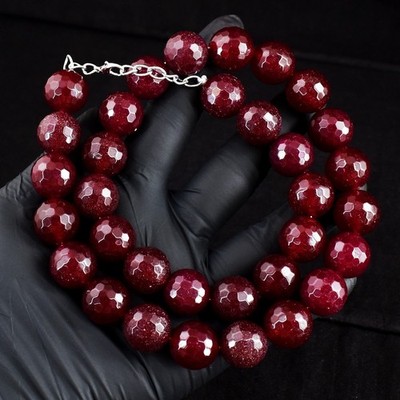 Wonderful Faceted Red Garnet 850.00 Cts Round Shape Beaded Necklace VK 17 E750