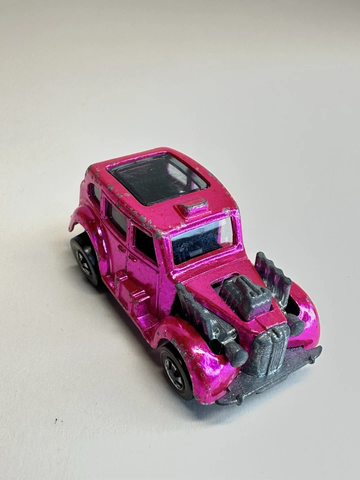 De colección 1971 Redline Hot Wheels EE. UU. Cockney cabina rosa intenso con calcomanía original Foto 4 de 4