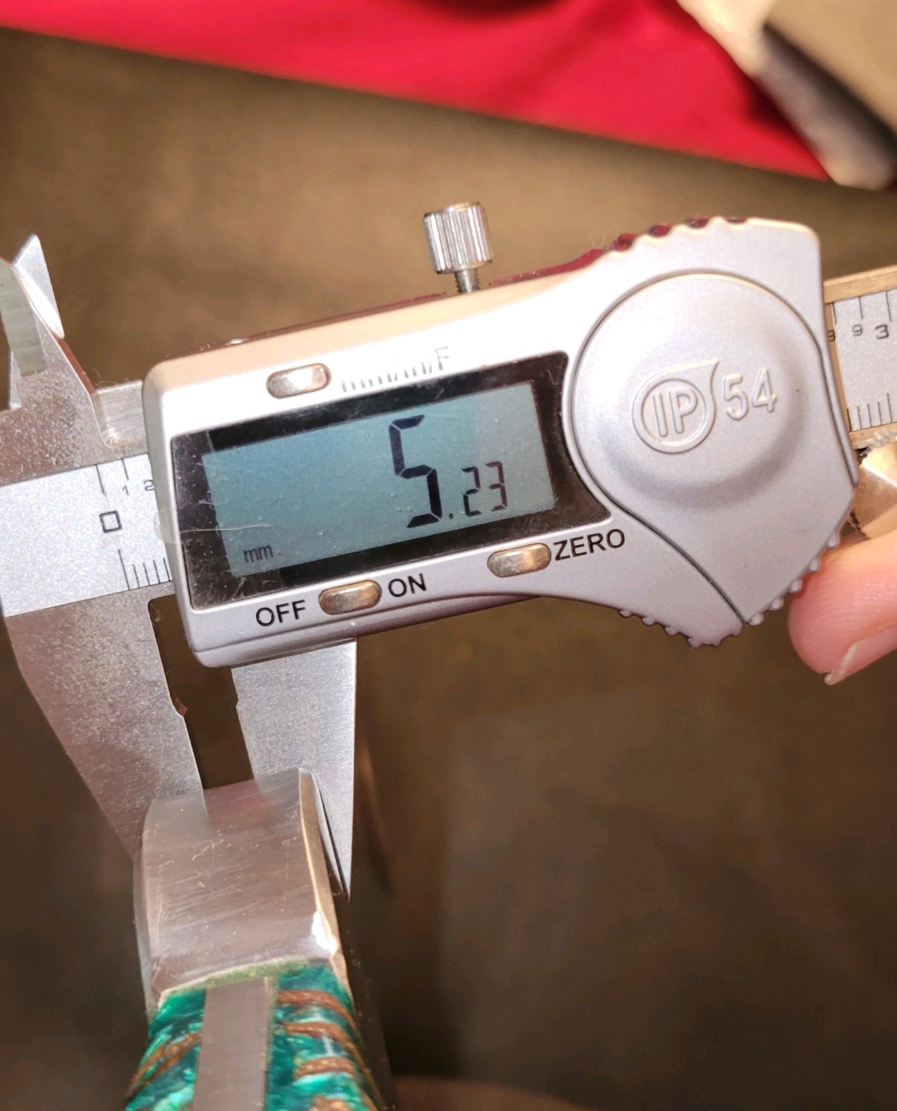 Badass Blades D2 Steel Persian Combat Knife Green Pine Cone Resin Handle- BA779