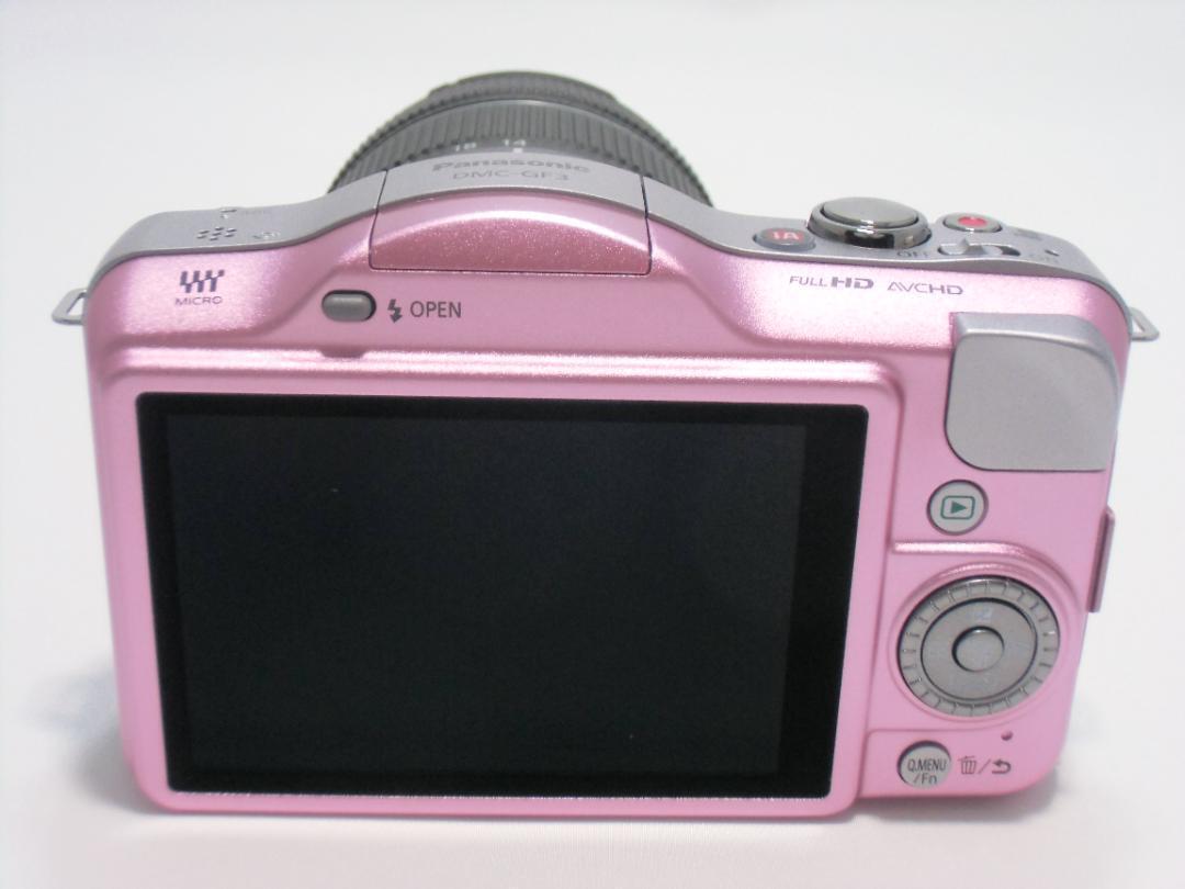 Panasonic LUMIX DMC-GF3 Pink 14-42mm 156 Shutter Count Panasonic LUMIX DMC-GF3 Pink 14-42mm 156 Shutter Count