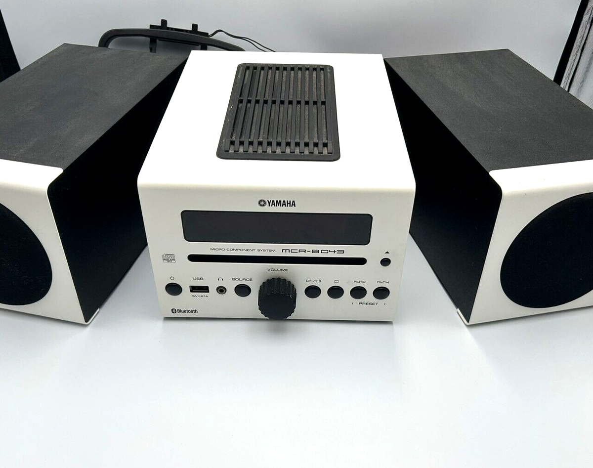 Yamaha MCR-B043 Micro Component CD USB Wide FM AM Radio
