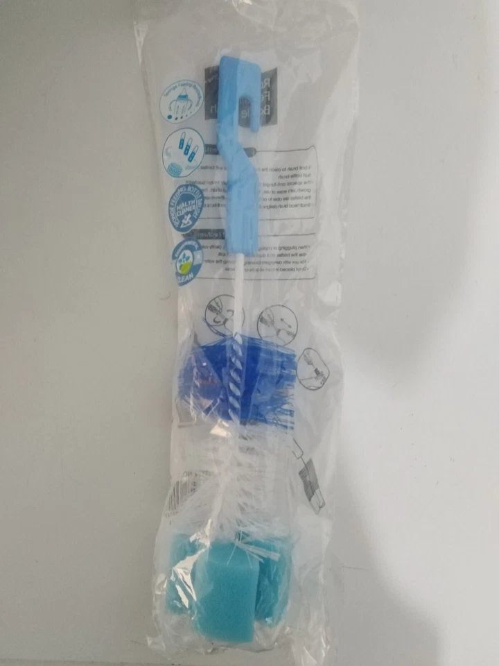 Manual dirt cleaner, helps you clean stubborn dirt, blue color. - Image 2 of 2