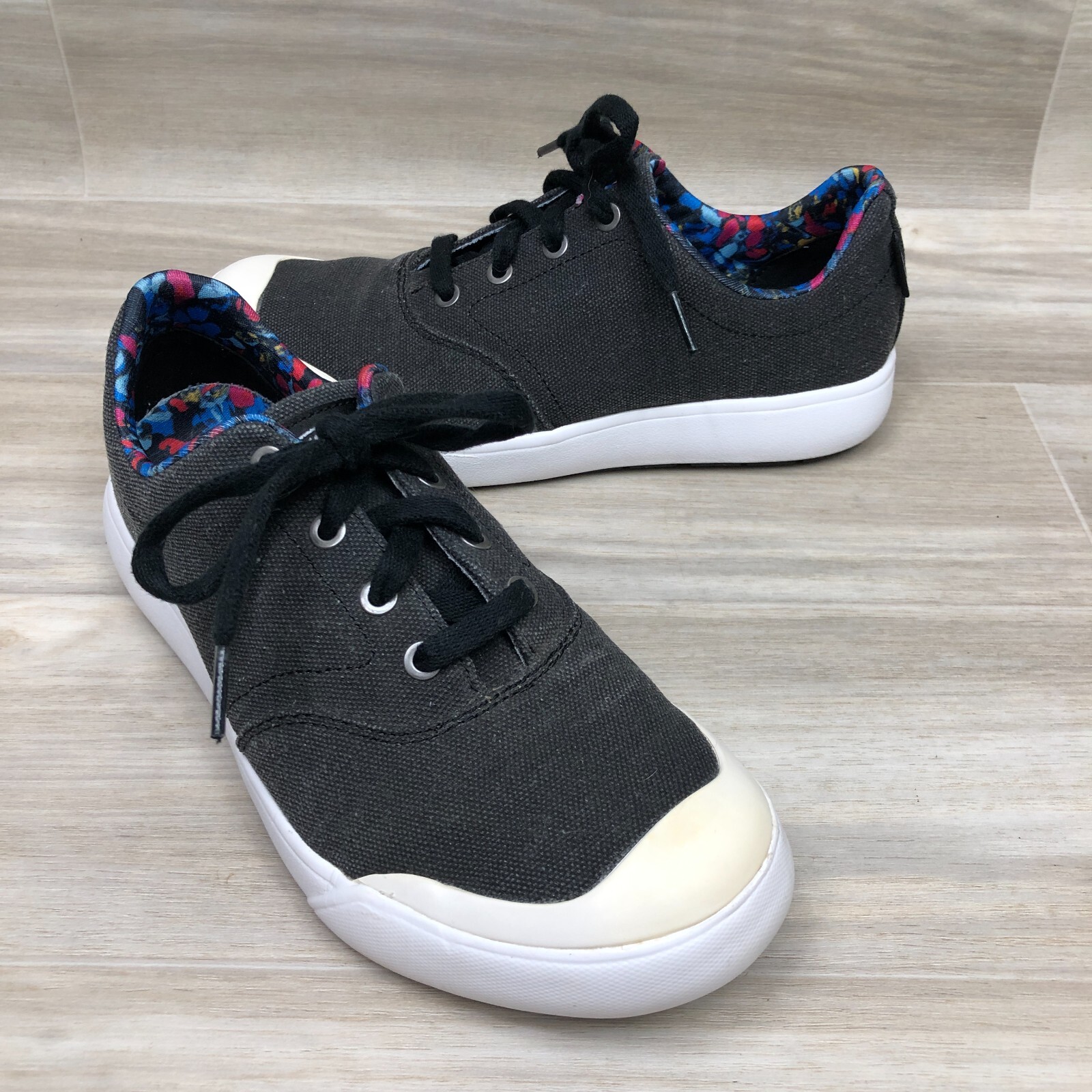 Sneakers Keen donna Elena Oxford casual tela stringate outdoor taglia 7 5 come nuove
