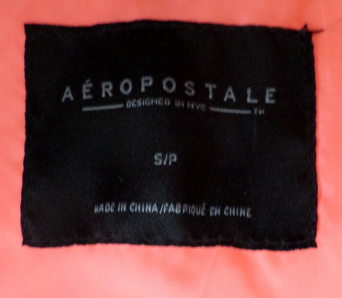 Chaleco acolchado acolchado con cremallera frontal AEROPOSTALE S Gorpcore negro con forro coral - Imagen 3 de 4