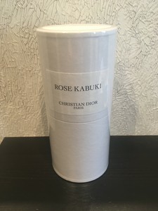 dior perfume rose kabuki