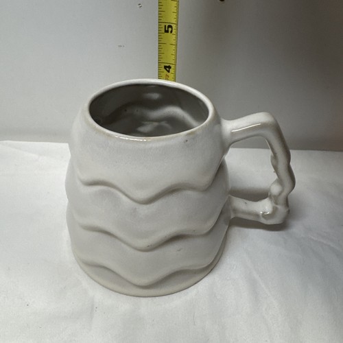 White CHRISTMAS TREE Shaped Coffee Mug Tea Hot Chocolate White Ceramic - Picture 7 of 7