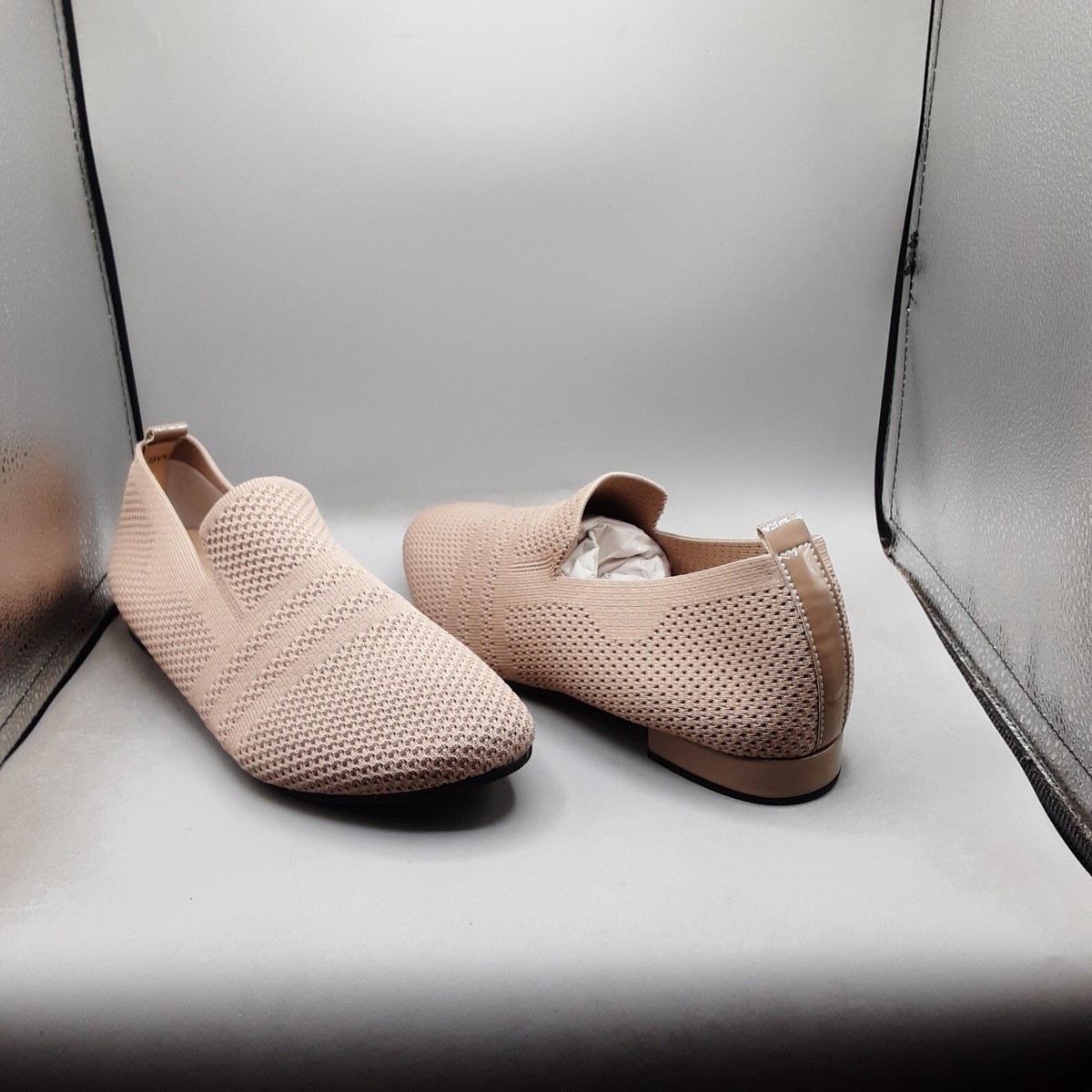 David Tate Flat Ultimate Women's 9W Beige Taupe Stretch Fabric