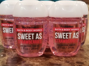 5-BATH-amp-BODY-WORKS-SWEET-AS-STRAWBERRIES-POCKETBAC-ANTI-BAC-HAND-GEL-SANITIZER