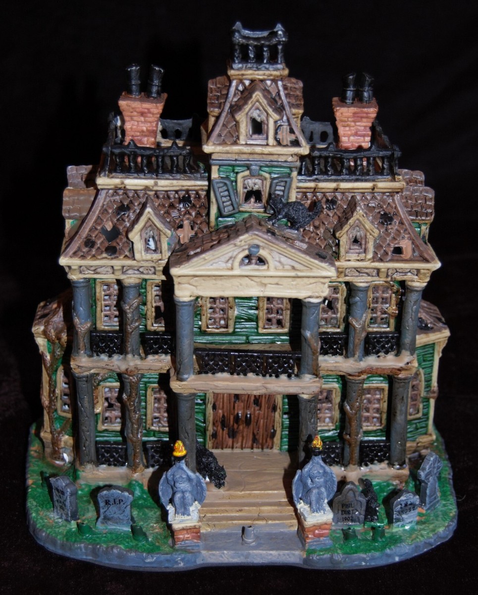 LEMAX Spooky Town Gothic Haunted Mansion Lights Sounds WORKS! RARE