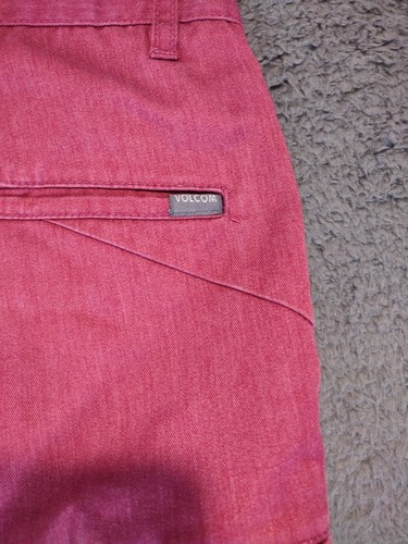Volcom Shorts Mens Size 28 (29) Red Chino Vmonty Stretch Skater Surfer Y2K - Picture 3 of 9