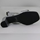 Foto 3 di 8