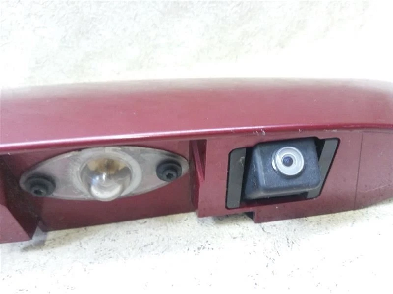 Rear Hatch Trim Camera Reverse Light Fits 2008 2009 2010 2011 2012 BUICK ENCLAVE - Image 4 of 4