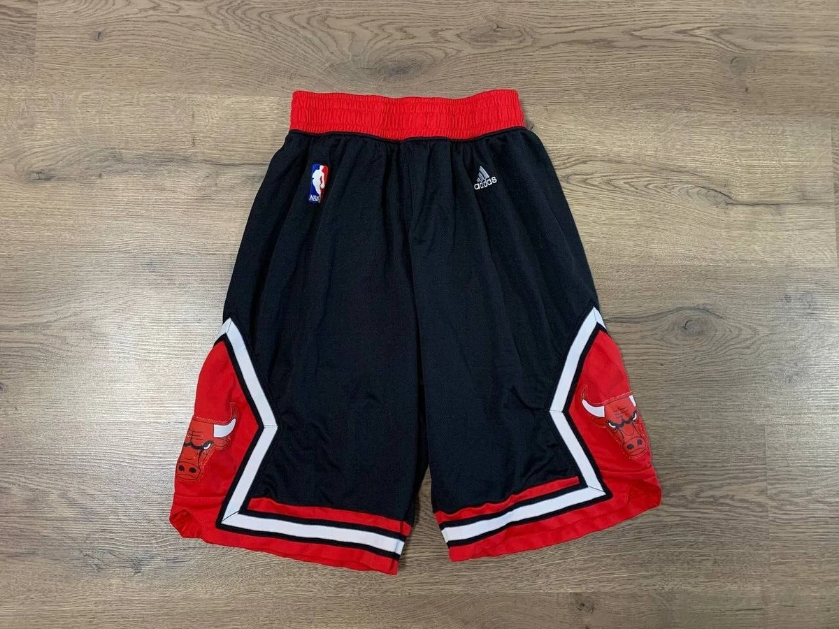 Chicago Bulls Shorts - Shop Authentic Bulls Basketball Shorts Online