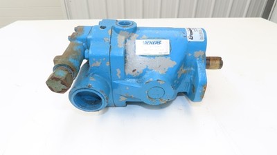 Vickers PVB15 FLSW Y30 C11 Hydraulic Piston Pump 15.7gpm @ 1800rpm