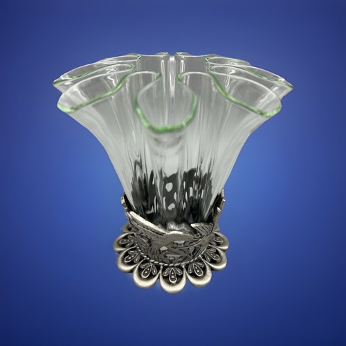 Vintage Glass Ruffled Handkerchief Vase With Pewter Hummingbird Base