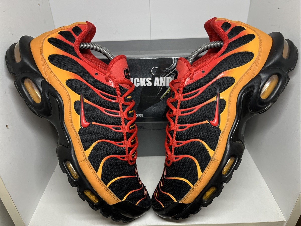 nike air max tn volcano