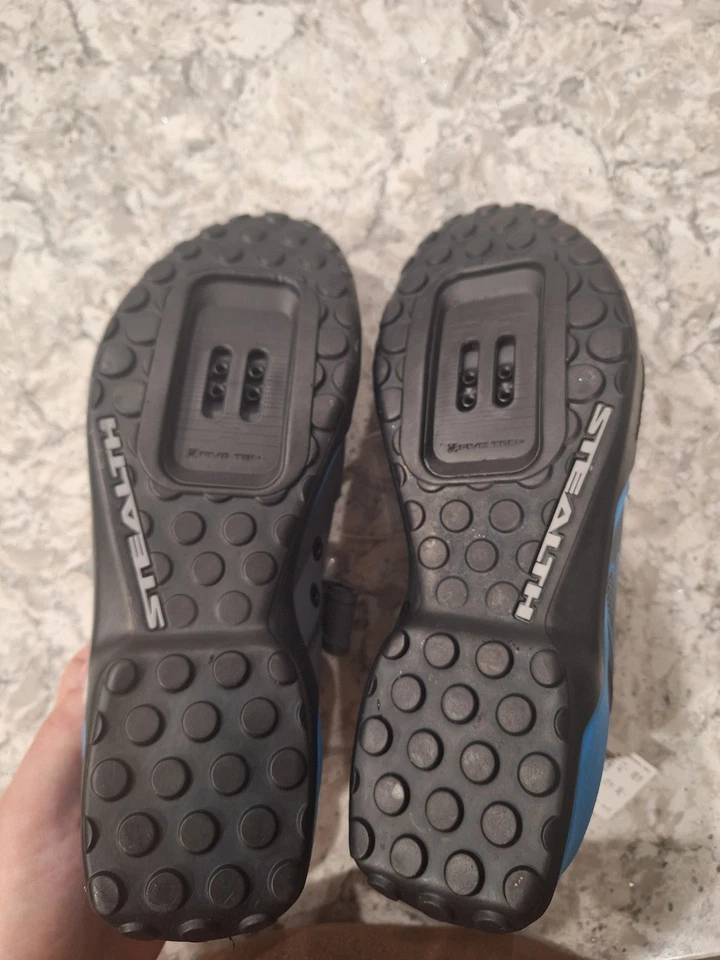 Adidas Five Ten 5.10 Kestrel Mujer Bicicleta de Montaña Zapatos Talla 7 Gris/Cian/Negro Foto 4 de 4