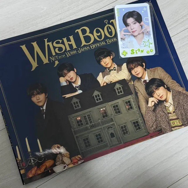 NCT Wish Japan Fan Club Magazine + Tzuyu Photo Card