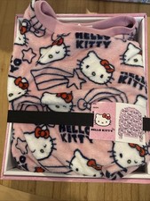 Sanrio Hello Kitty Fuzzy Sweatshirt Pink Size Large L Fleece NEW