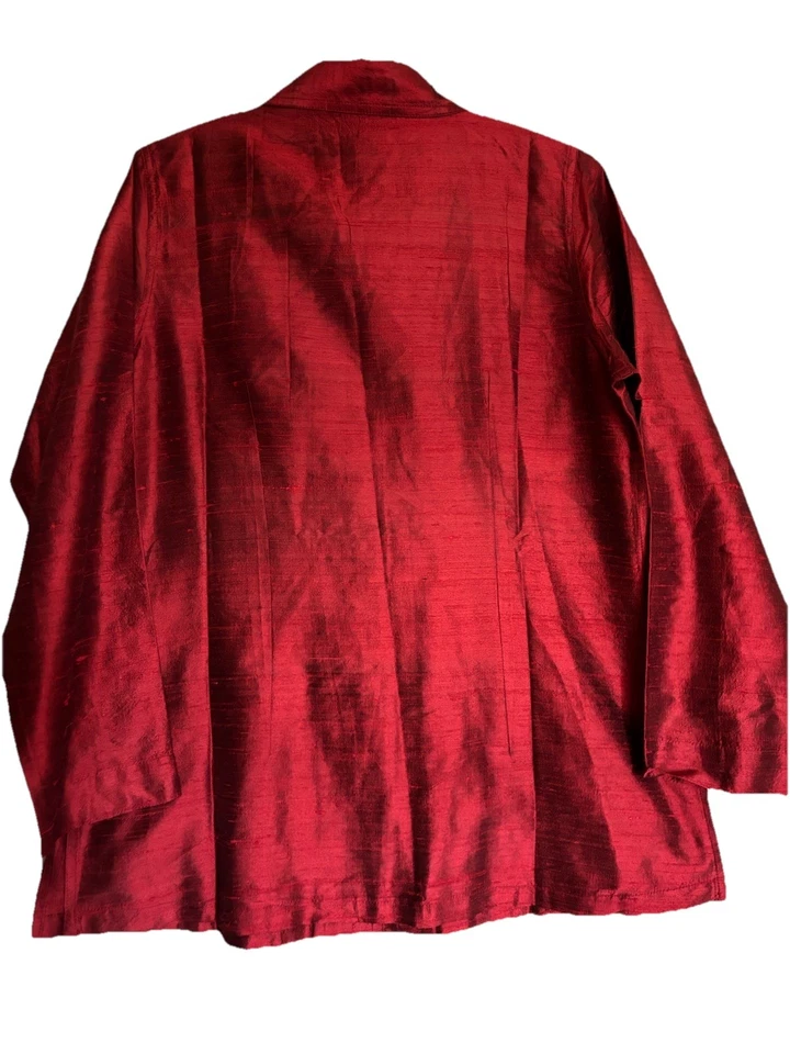 Blusa Top TravelSmith Para Mujer M 100% Seda Abotonada Roja Iridiscente Dinero Antiguo Foto 2 de 4