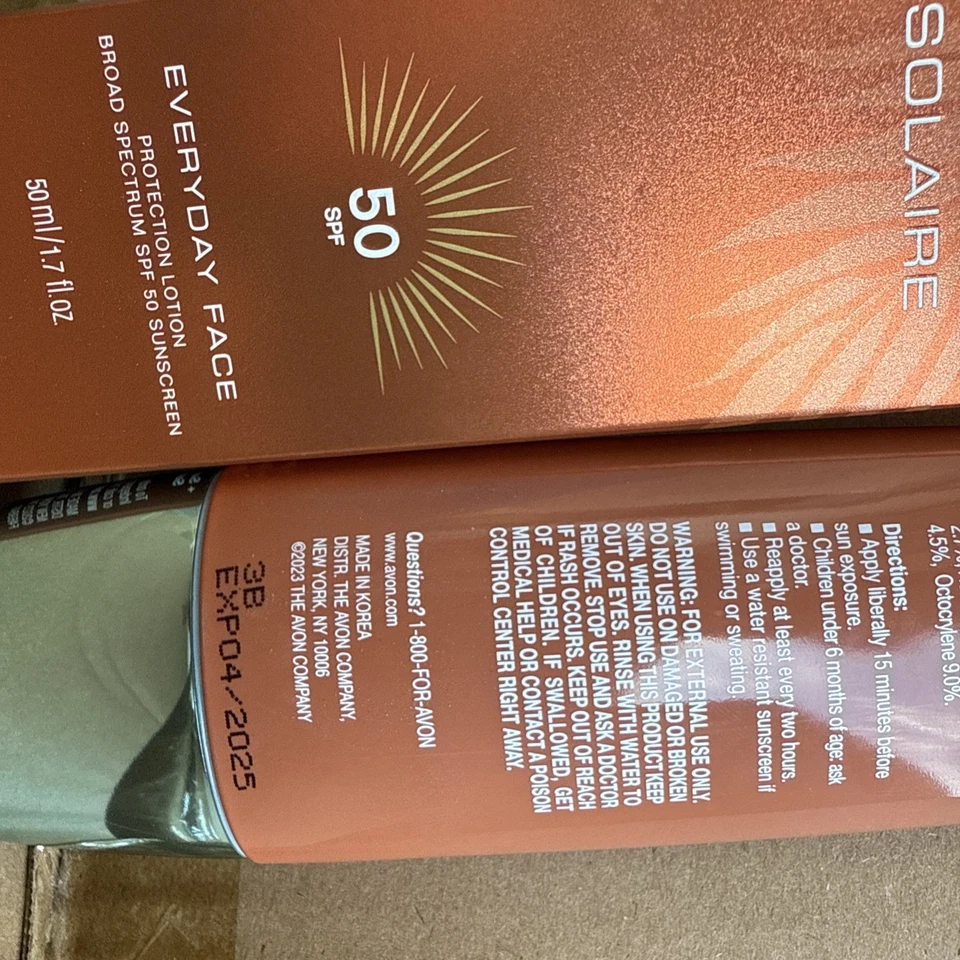 Loción de protección facial diaria de amplio espectro Avon Isa Knox Anew Solaire FPS 50 Foto 2 de 2