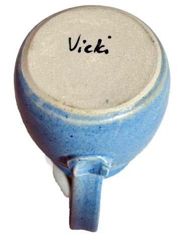 Vintage Studio Kunst Keramik Topf Krug Milchkännchen blaue Blumen 5" Steinzeug glasiert - Bild 11 von 11