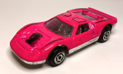 ミニカー Hot Wheels Ford GT40 Amazon.com: Mattel Hot Wheels Ford GT40, Factory Fresh 2/10 [White