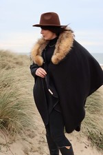 Cape Coat Wrap With Detachable Fur Collar