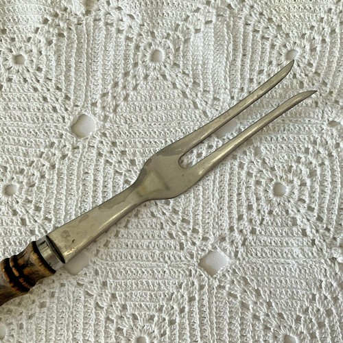 Fiesta Stainless Steel 2 Prong Meat Fork Vintage Wood Handle 11-1/2" Taiwan Used - Picture 7 of 7