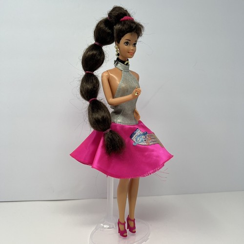 Barbie and the Sensations Doll w/ long Brown Hair Outfit Shoes w/ Undercut Hair - Bild 16 von 22