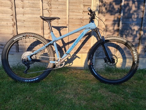 Nukeproof Scout 275 Race Medium MTB 