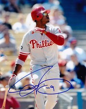 DOMONIC BROWN   PHILADELPHIA PHILLIES   ACTION SIGNED 8x10