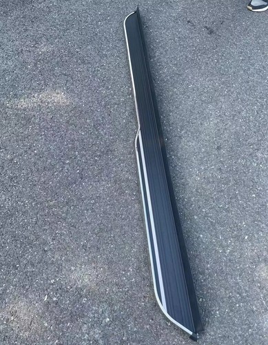 2 Stück Side Steps Nerf Bar Trittbretter Pedale passend für alle neuen Trax 2023-2026 - Bild 2 von 7