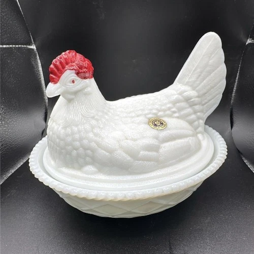Vintage Large Westmoreland 7” Milk Glass Hen On Nest  Split Tail HON Farm House