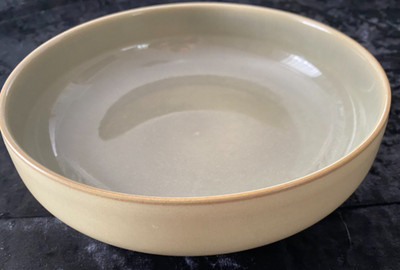 Denby-Langley Fire Sage Cream 9'' Serving Bowl England -T- no swirl