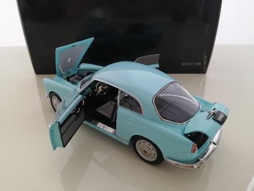 Kyosho Alfa Romeo Giulietta Sprint Azul 1/18 - Imagen 7 de 12