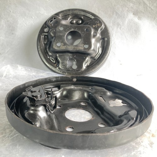 Rear Brake Backing Plate RH LH For Toyota Starlet EP80 EP90 NP80 - Picture 11 of 15