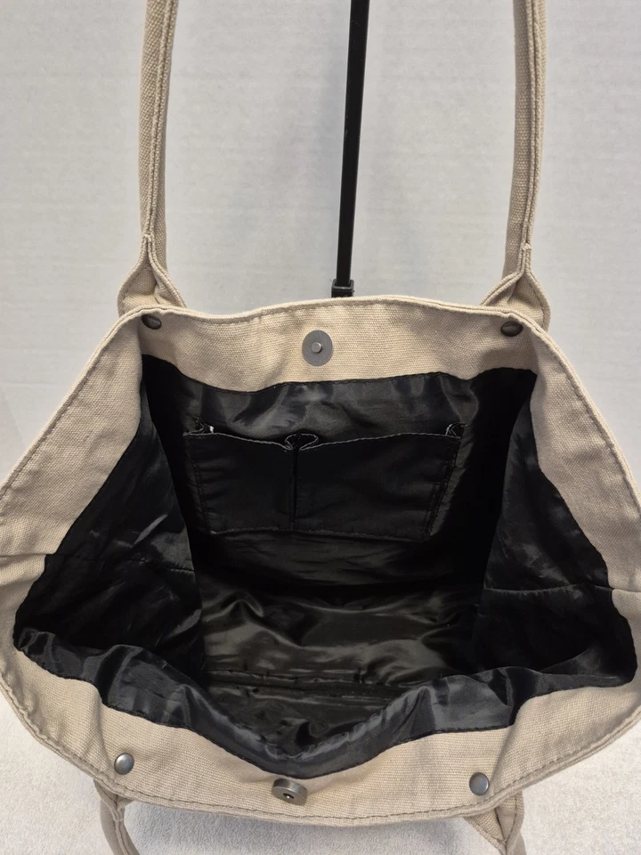 Mossimo Supply Co Bolso de Mano/Bolso de Mano de Lona Tostada con Cierre Magnético a Presión YOLO Foto 4 de 4