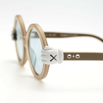 KAWS SONS + DAUGHTERS SUNGLASSES セット KAWS Partners With Sons + Daughters for a Limited Run of