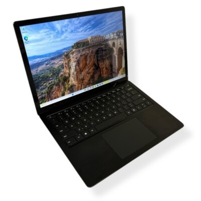 Surface Laptop 3 i5-1035G7 1.20GHz 8GB 256GB SSD Windows 11 Pro
