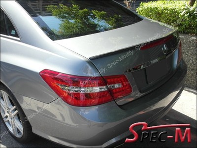 在庫処分特価 エアロパーツ Carbon Fiber Trunk Lip Spoiler For 11 W7 C7 E250 50 E500 E550 Amg Coupe 炭素繊維トランクリップスポイラー11 W7 C7 E250 50 E500 E550 Amgクーペ 定価から3０ オフ
