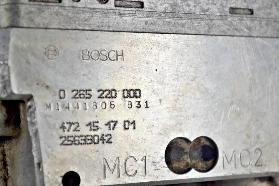 0265220000 Módulo de control de bomba de freno antibloqueo ABS 6D1 159 Cadillac Deville 95-96 Foto 4 de 4