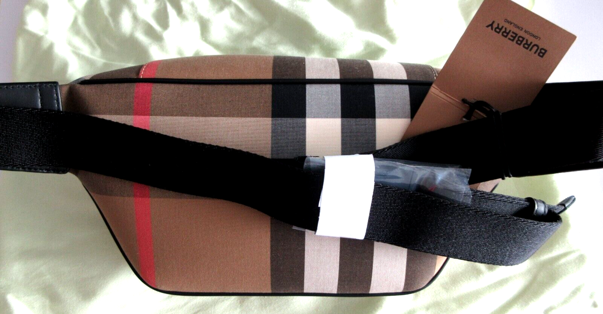 【関税＆送料込み】Burberry 'Check' Fanny Pack Auth BURBERRY Check Crossbody Waist Bag Beige Canvas Great