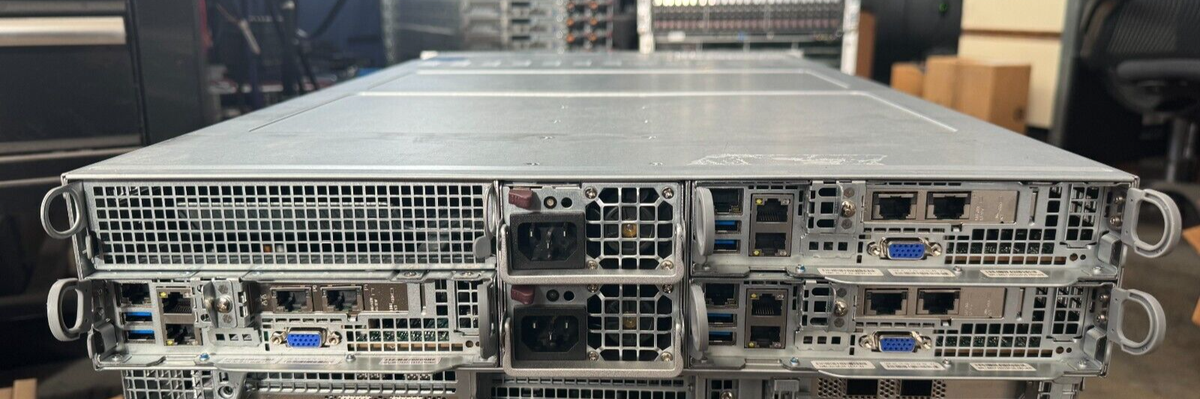 Nutanix NXS2U4NL12G500 3-Node 2x E5-2640v4 256GB 64GB DOM X10DRT-P