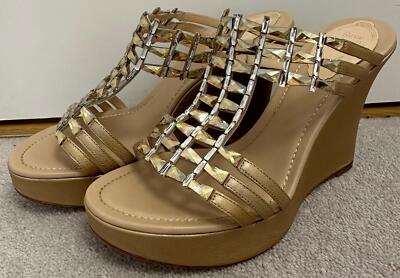RENE CAOVILLA beige gold nude Kristallverzierung offene Zehenpartie Leder Keilabsatz Sandalen E