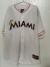 Miami Marlins Jersey Men's Extra Large White Majestic Cool Base MLB Button Down